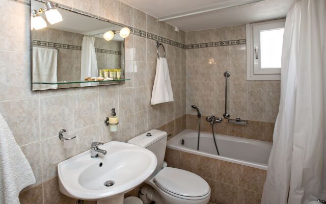 Tinos Resort Hotel