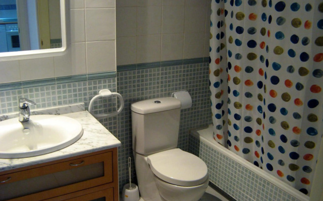 Apartamento VenAVera Playa JARDINES L1-2E