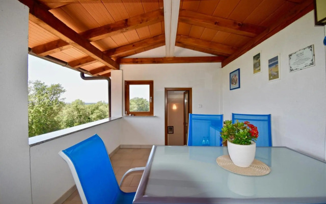 Relaxing holiday house with terrace sea view