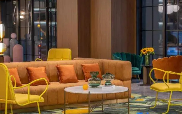 Orange Hotel (Wendeng Kunyu Road Liqun Branch)