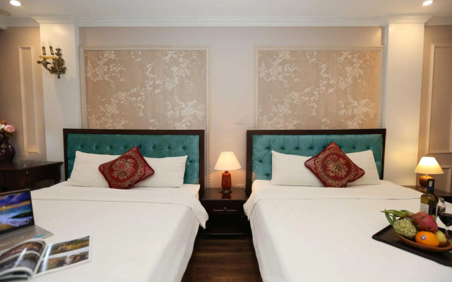 Golden Sail Hotel – Guest Rooms – Hanoi