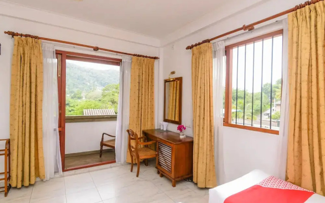 Oyo 373 Grand Kandy Villa
