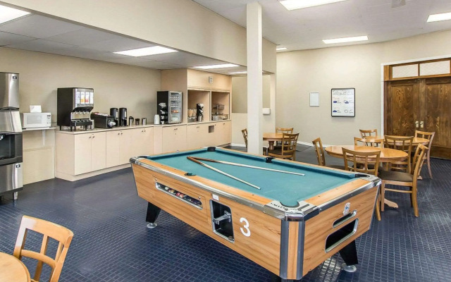 Econo Lodge