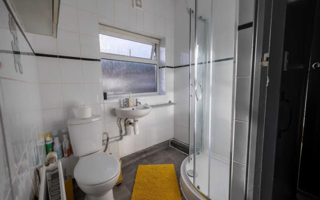 Beautiful 2-bed Apartment in Dartford