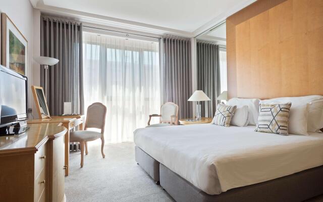 Melia Athens