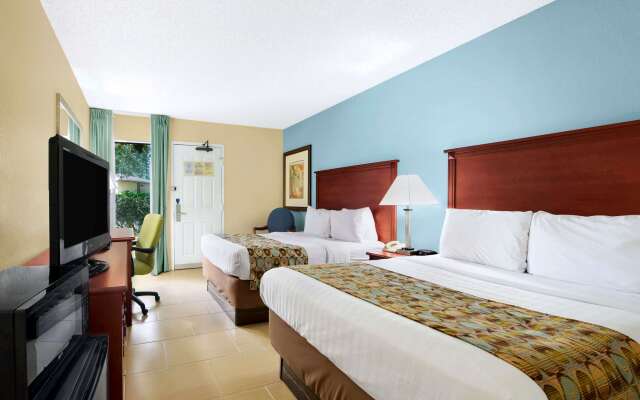 Baymont By Wyndham Gainesville I-75