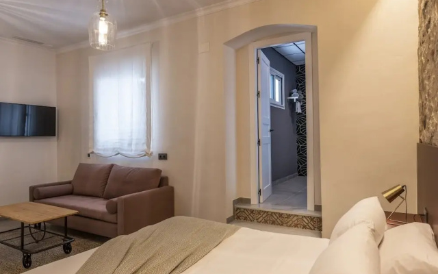 Ayamonte Central: City Apartment
