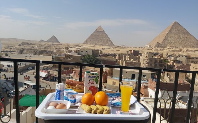 Golden Pyramids Inn