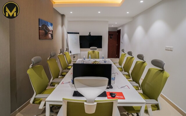 Muscat Express Hotel