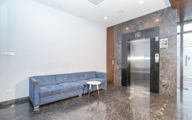 OYO 11308 Benhur Pride Hotel