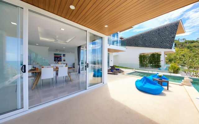 Modern styled 3 BR pool Orchid Villa