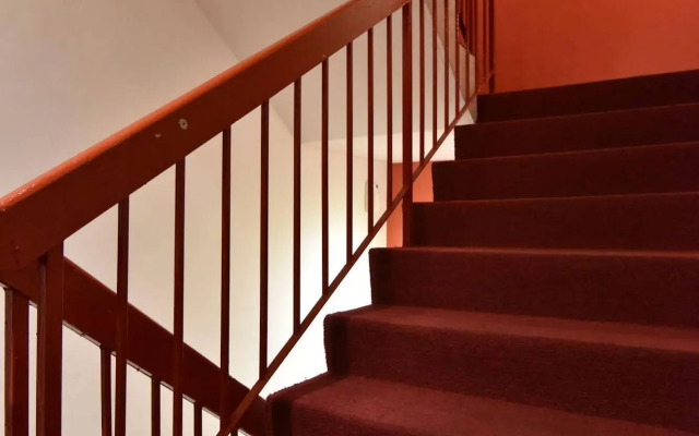 Eighty-Eight Inn @ 88 Inn