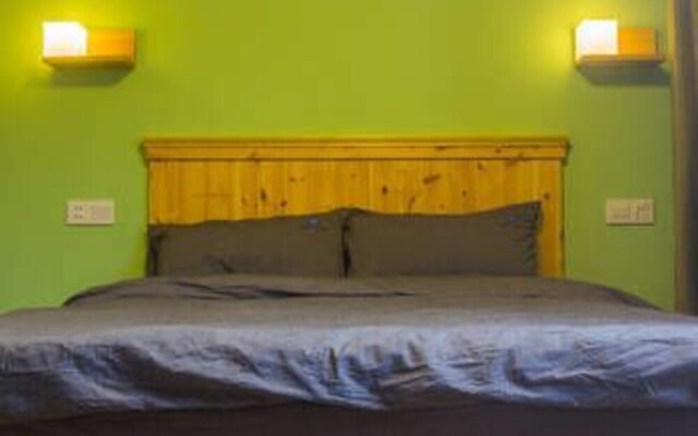 Qidanchederen Theme Inn