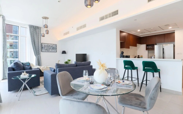 HiGuests - Park Gate Residence Tower C