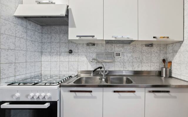 Camogli Bright Apartment with Parking