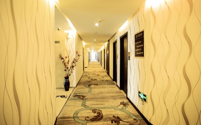 Hangzhou Yuelai Royal Hotel