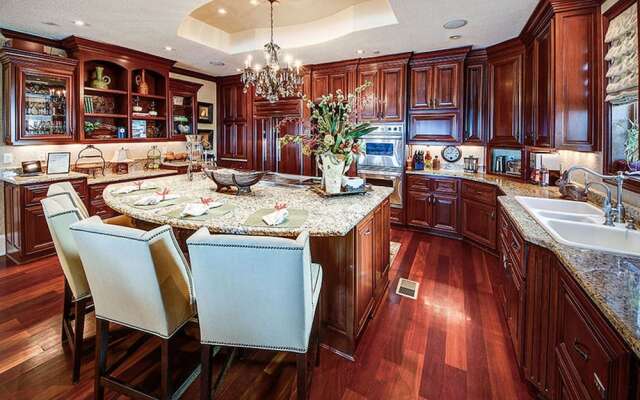 Palazzo del Mar by Five Star Properties