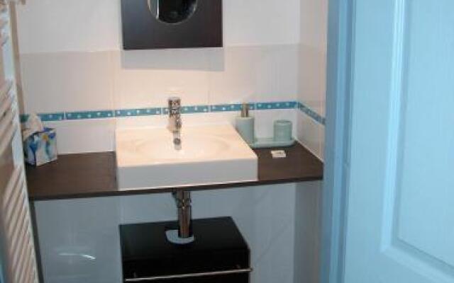 Au Mas Des Calmettes