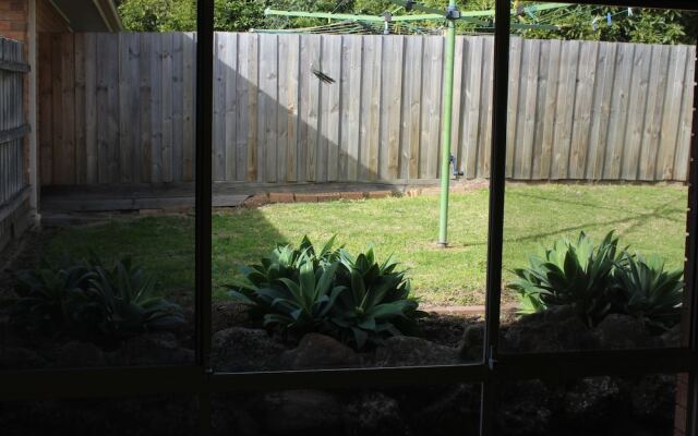 Australian Home Away @ Doncaster Anderson Creek 2