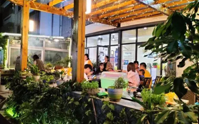 Shenzhen Sunnyday Apartment