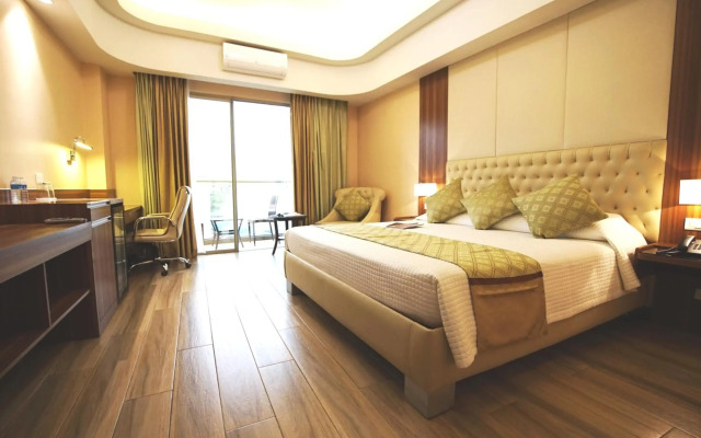 Central Park Reef Resort