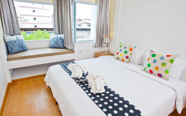 Paradise Hotel