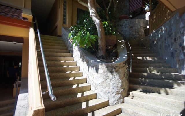 Bougainvillea Terrace House