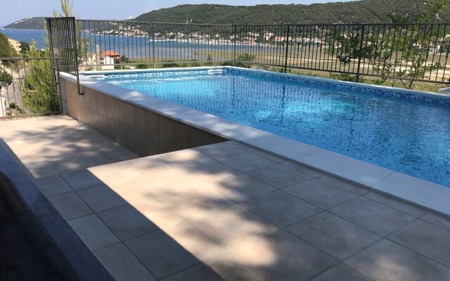 Apartments Lapida