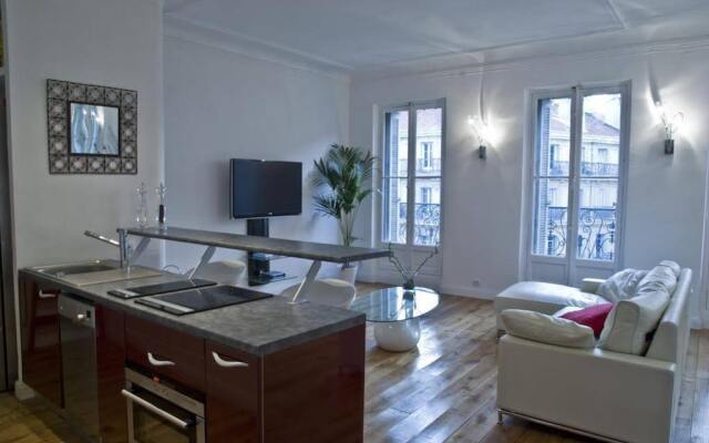 Appartement Lumineux Au Vieux Port