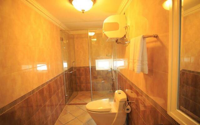 SAM Tuyen Lam Golf & Resorts