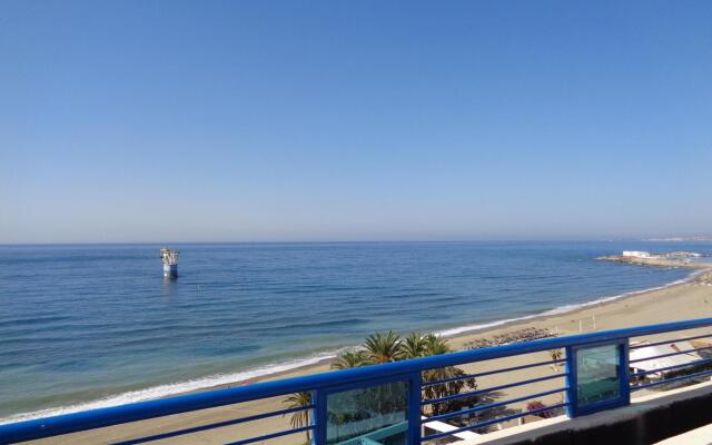 Frontal Sea Views 368