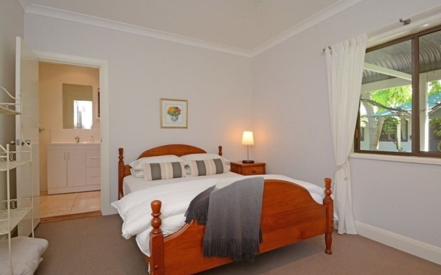 Avoca House – Guest Rooms – Lovedale