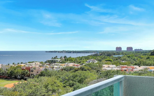 Amazing SEA VIEW Studio
