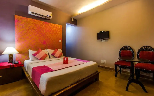 Oyo 5673 Maximum Holiday Inn Rooms