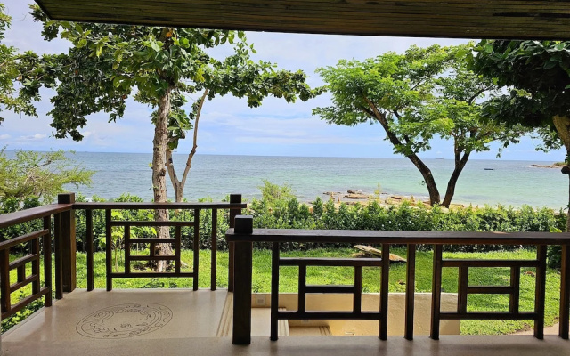 Samed Tamarind Beach Resort