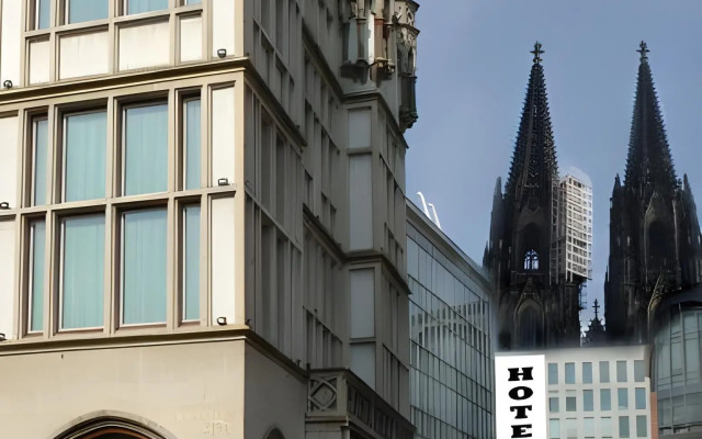 Centro Hotel Arde Koln, Trademark Collection by Wyndham