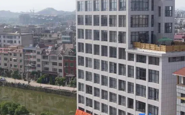 Yanshan Xinride Jingdian Hotel