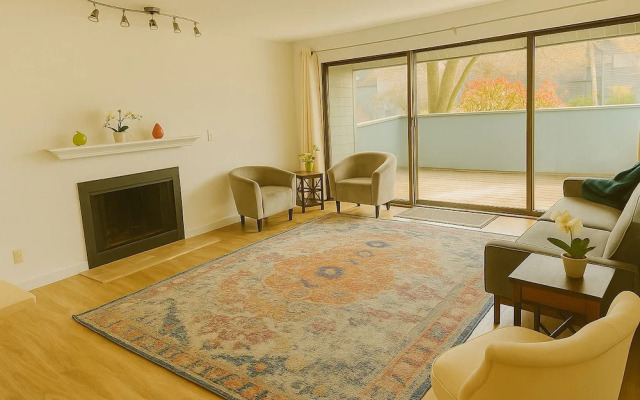 2B2B Mercer Island