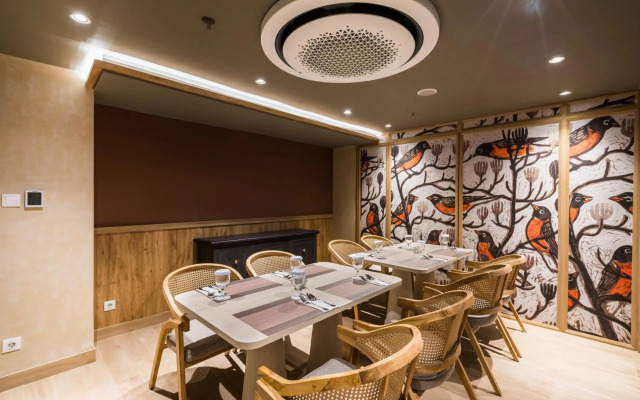 Aston Bintaro Hotel & Conference Center