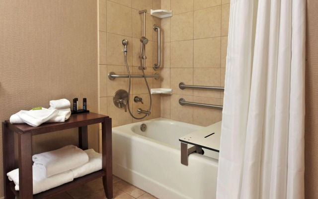 Embassy Suites Hotel Des Moines Downtown