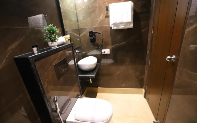 Hotel Azulo Inn Bhikaji Cama Place Delhi - Couple Friendly Local IDs Accepted