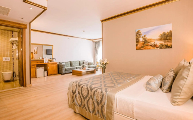Yucesoy Liva Otel