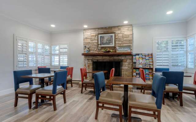 Comfort Inn Carmel By The Sea