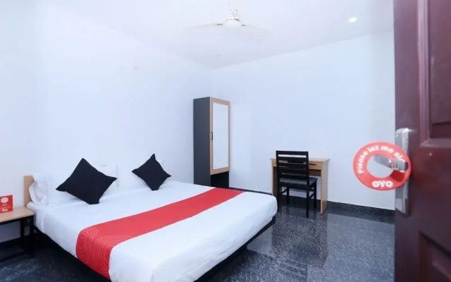 Avittom Cyber Cubez By OYO Rooms