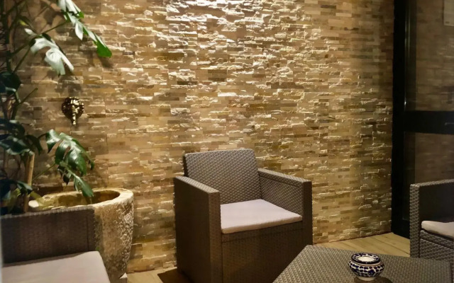 Ariel Silva Hotel