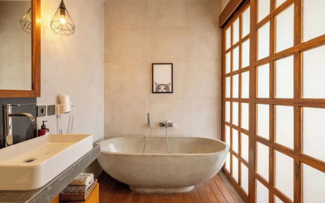 Azure Romantic Gateway in Ubud