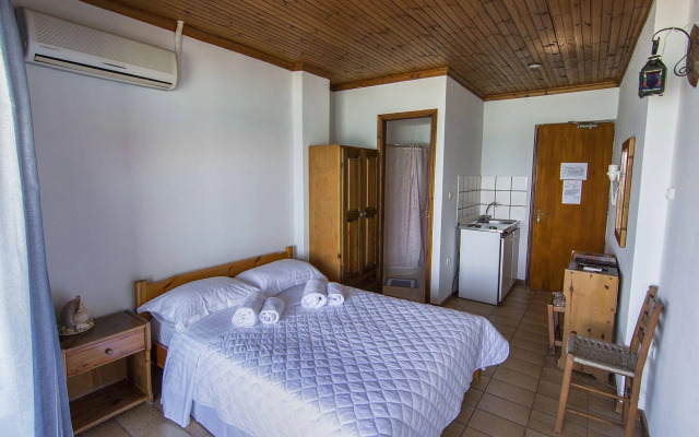 Poseidon Apartments
