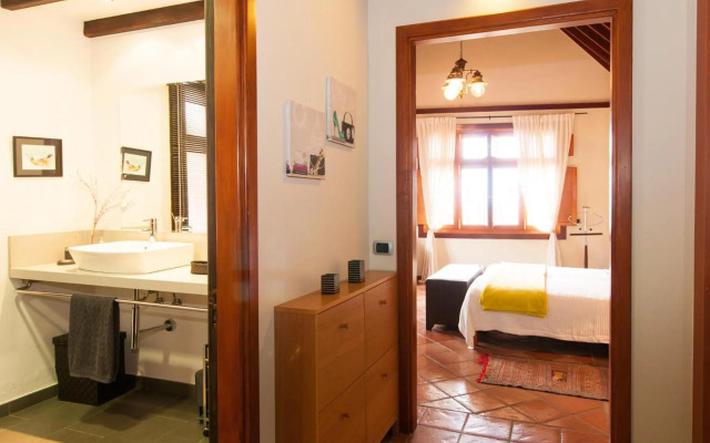 Traditional Villa Arucas by VillaGranCanaria