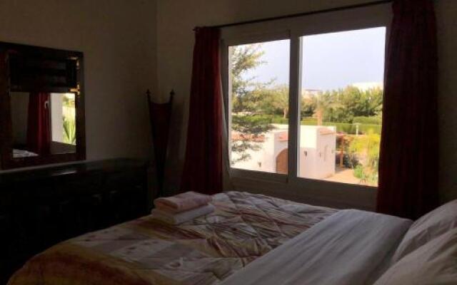 3 Bed Rooms Villa In El Gouna