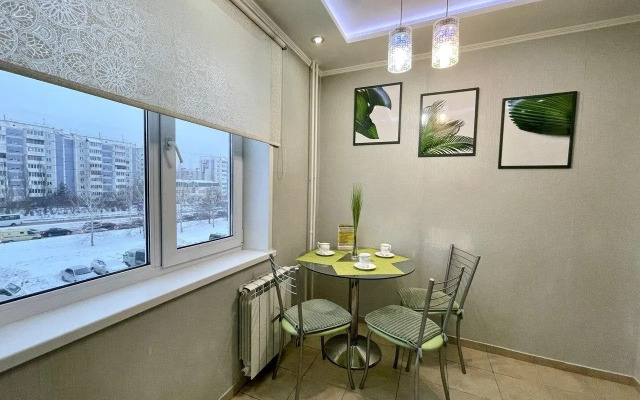 Apartment on 114 Popova Street